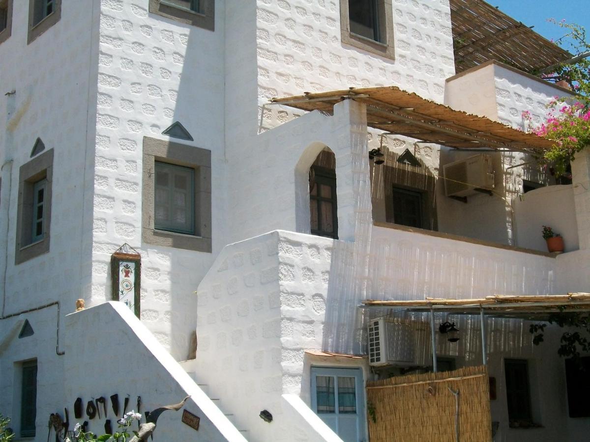 Sapsila Patmos Mathios Studios- Apartments מראה חיצוני תמונה