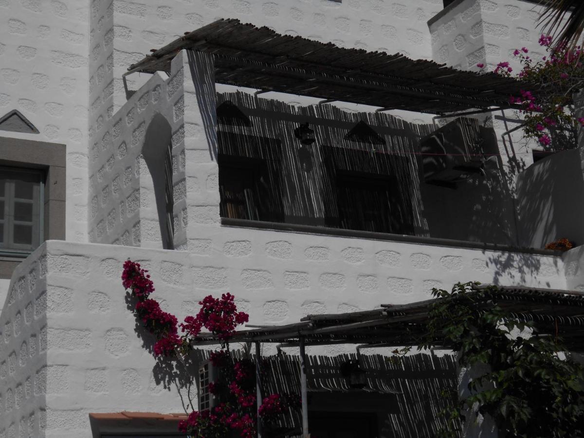 Sapsila Patmos Mathios Studios- Apartments מראה חיצוני תמונה