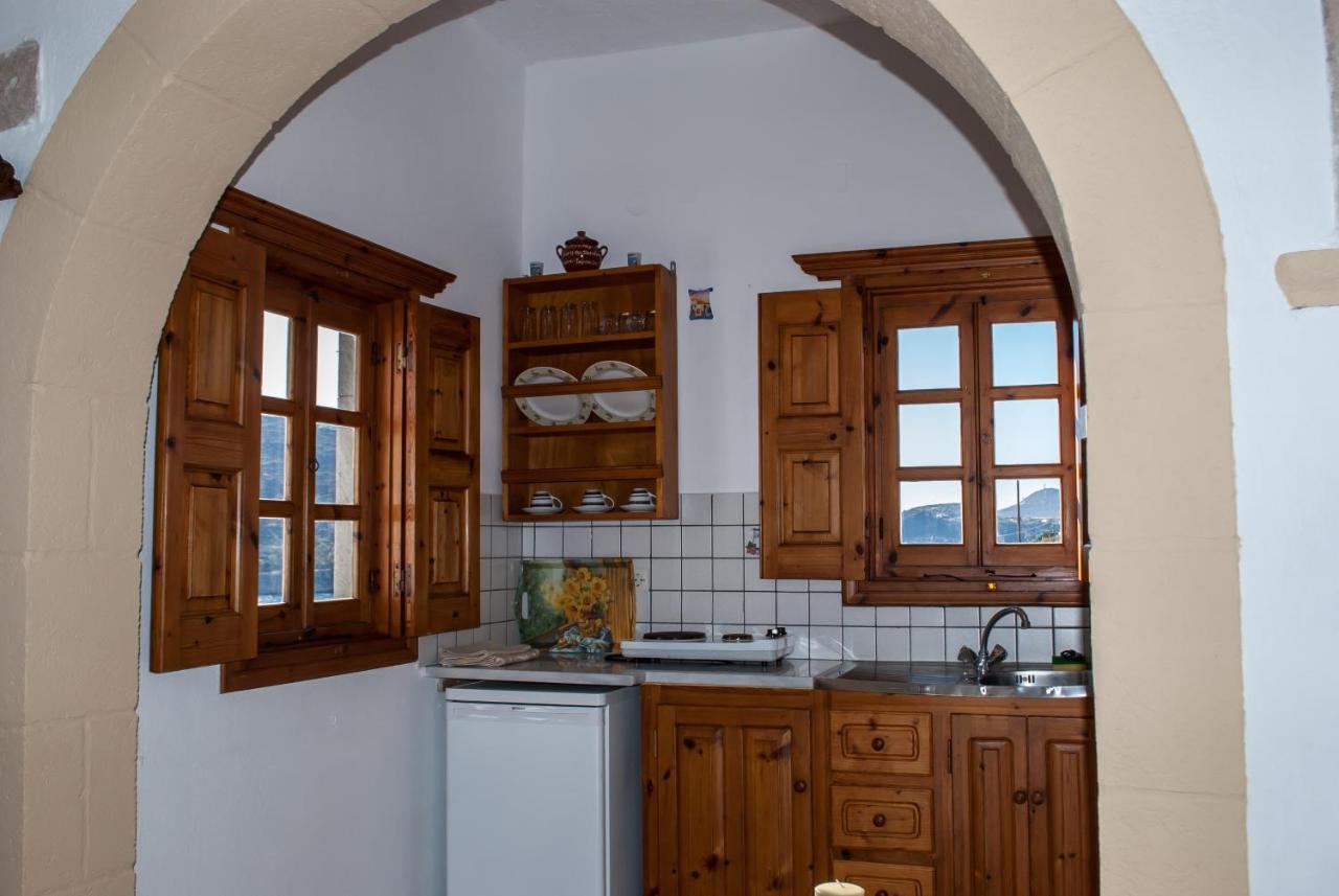 Sapsila Patmos Mathios Studios- Apartments מראה חיצוני תמונה