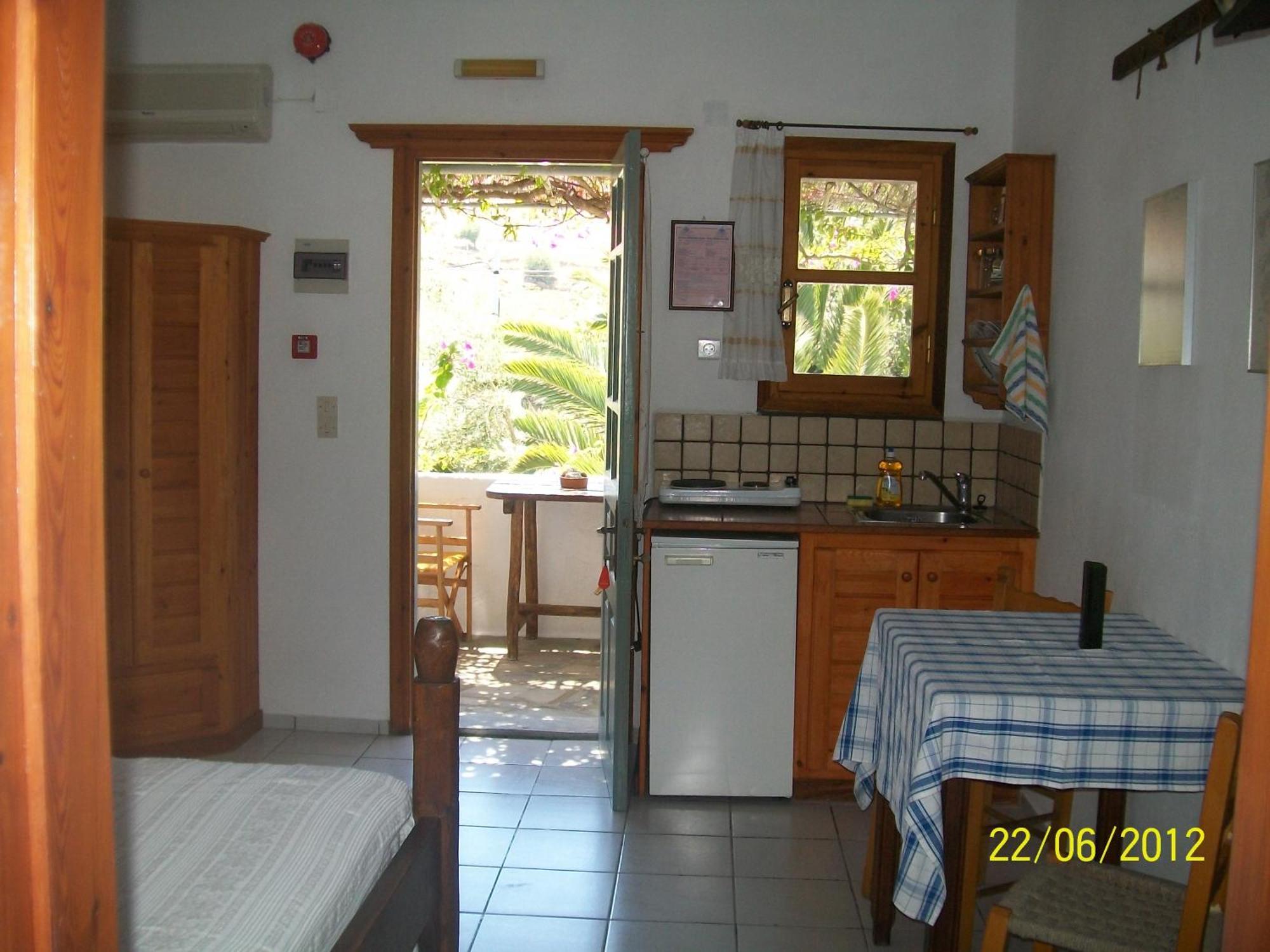 Sapsila Patmos Mathios Studios- Apartments מראה חיצוני תמונה