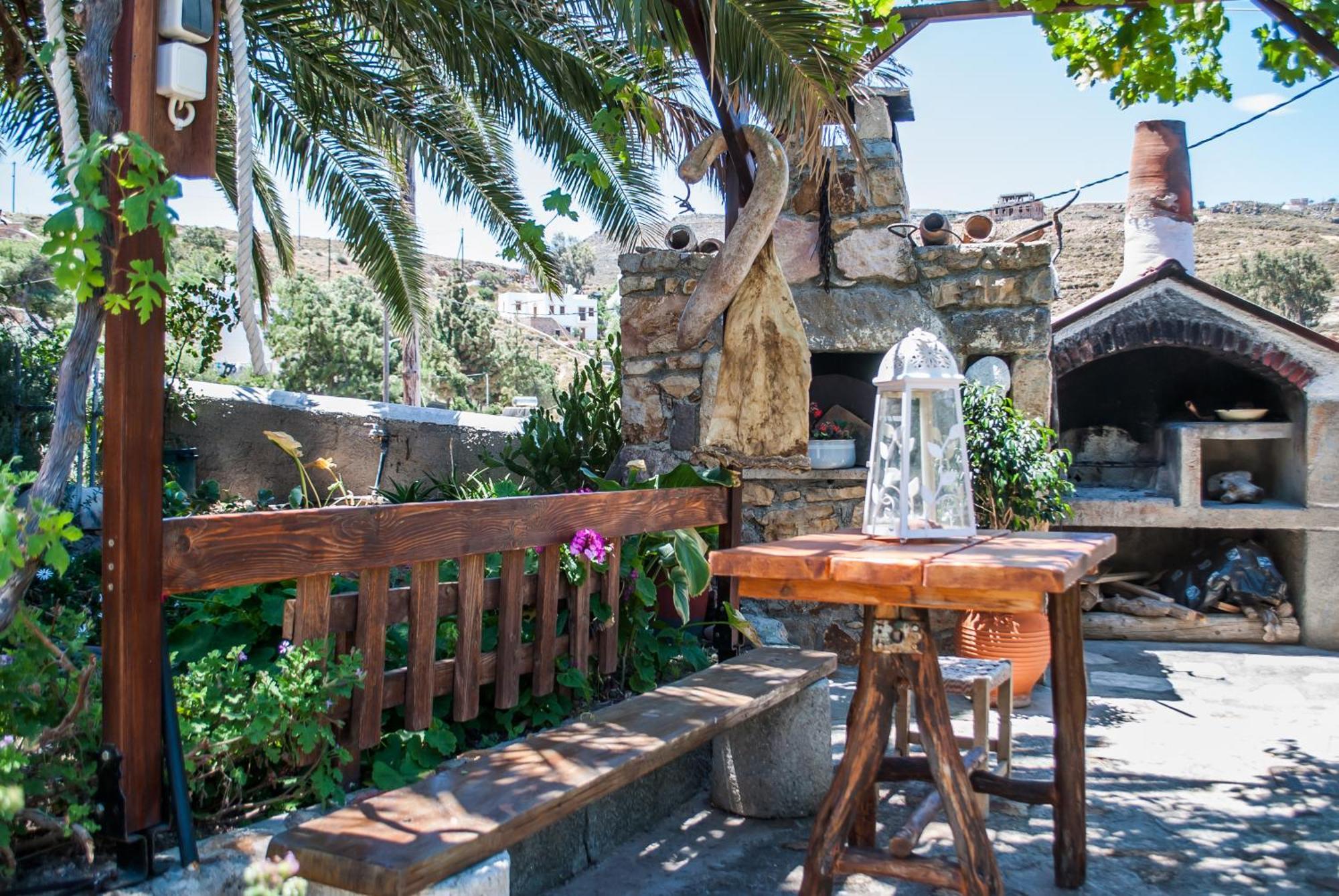 Sapsila Patmos Mathios Studios- Apartments מראה חיצוני תמונה
