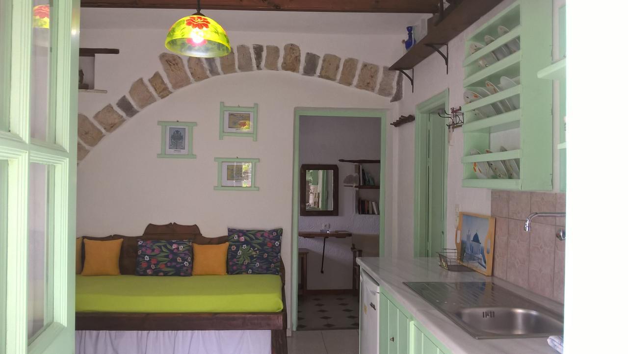 Sapsila Patmos Mathios Studios- Apartments מראה חיצוני תמונה