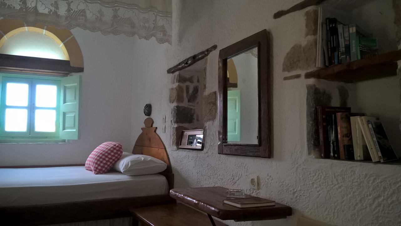 Sapsila Patmos Mathios Studios- Apartments מראה חיצוני תמונה